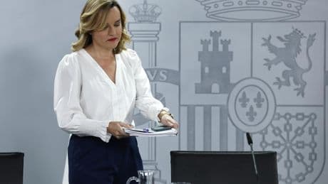 Pilar Alegría, ante la "magnitud" de los insultos machistas recibidos: "No caben titubeos, cabeza alta y ni un paso atrás"