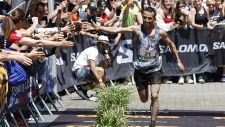 Elazzaoui, hijo del desierto, aprovecha la ausencia de Kilian Jornet para ganar la Zegama redentora de Sara Alonso