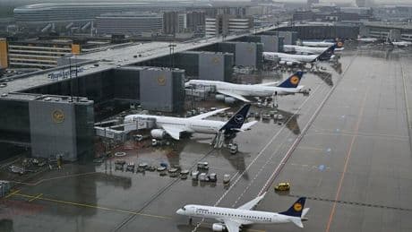 Luftfahrt: Fraport-Gewinn legt zu – Kritik an hohen Standortkosten