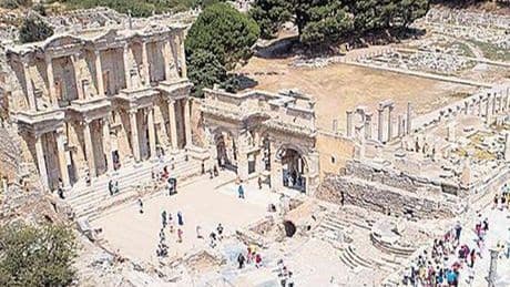 Müzelere bir yılda 34 milyon ziyaretçi