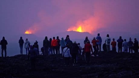 Islandia reabre la península de Reykjanes tras una nueva erupción volcánica