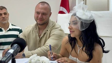 ⁠İstanbul'daki nikah salonlarında "25.05.2025" yoğunluğu