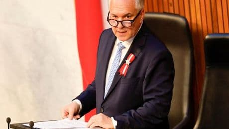 En Autriche, un président du Parlement devenu bien embarrassant
