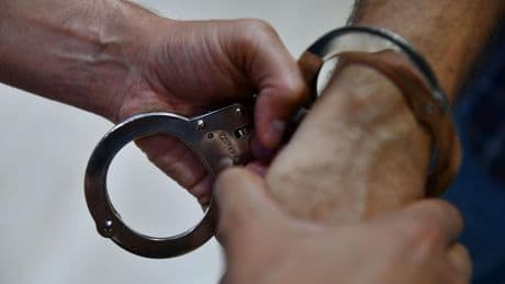 Detenido un empresario en Catalunya por explotación laboral y contratar irregularmente a sus empleados
