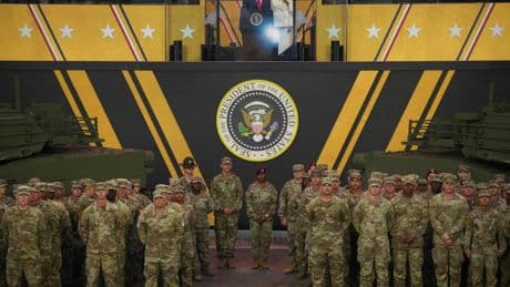 Liveblog USA unter Trump: Militärparade an Trumps 79. Geburtstag in Washington endet