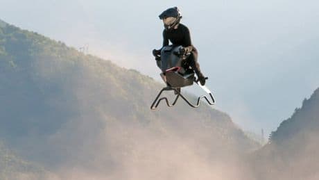 Esta moto voladora que parece sacada de 'Star Wars' alcanza los 200 km/h y ya se puede comprar. El "puede" va entre comillas