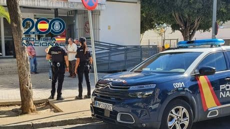 Altercado en Jerez: detenido un hombre por amenazar a los sanitarios tras llegar con varias heridas al hospital