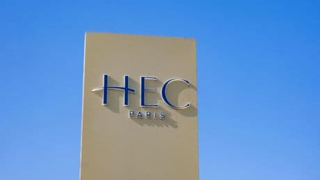 Plus de 70.000 euros pour étudier à HEC: les frais de scolarité s'envolent dans les écoles de commerce