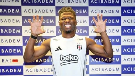 El Bilal Toure, sağlık kontrolünden geçti