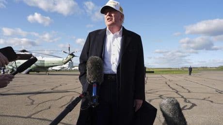Donald Trump: "Ich regiere das Land und die Welt"