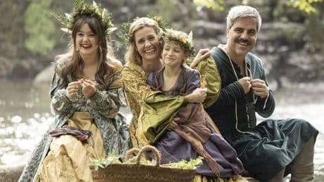 'Sin cobertura': Nada como el Medievo para unir a una familia estresada