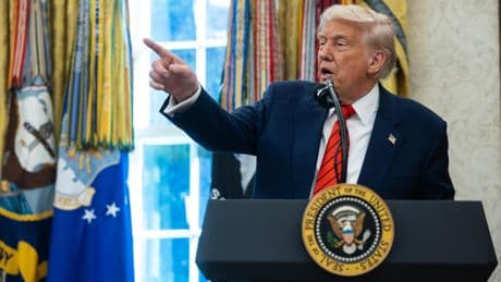 Trump anuncia un decreto con el que promete reducir entre un 30% y un 80% el precio de los medicamentos
