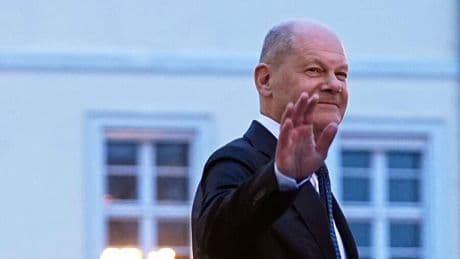 Bundeskanzler: Großer Zapfenstreich für Scholz am 5. Mai