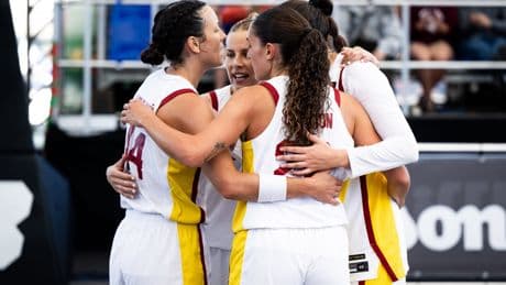 España pasa invicta a los cuartos de final y se enfrentará a Lituania