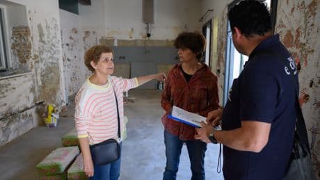 La ayuda de 100 millones de Amancio Ortega a los municipios afectados por la dana: un reparto a dos velocidades