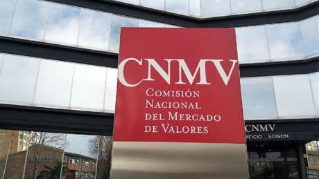 La CNMV aprueba la OPA del BBVA sobre el Banco Sabadell