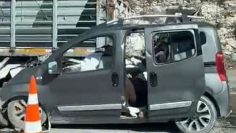 Adana'da katliam gibi kaza! 5 kişi öldü