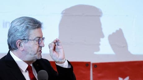 « Un bon candidat de premier tour, mais le pire pour le second » : comment Mélenchon espère tuer le match à gauche pour 2027