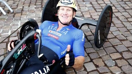 Investito da un suv mentre si allenava. Paura per il campione di handbike Paolo Cecchetto