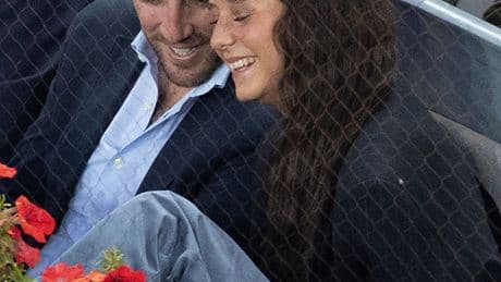 Victoria Federica, muy cariñosa con Borja Moreno y otros famosos que disfrutan del Mutua Open de Madrid