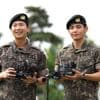 Twee BTS-leden na achttien maanden klaar met verplichte militaire dienst