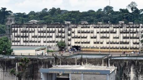 En Côte d’Ivoire, douze détenus blessés lors d’une émeute à la maison d’arrêt d’Abidjan