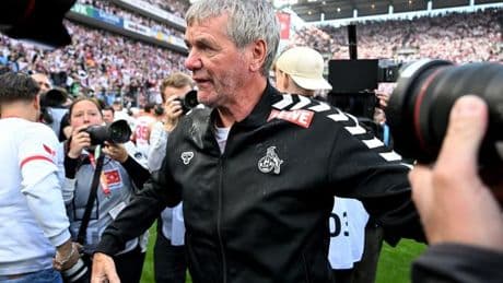 Fußball-Bundesliga: "Macht keinen Sinn": Funkel bleibt nicht länger in Köln
