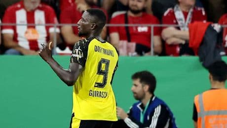 Matchwinner Guirassy – BVB müht sich in Essen zum Sieg