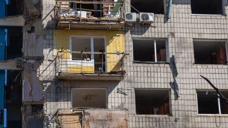 Ukraine will 850 Milliarden Euro für Wiederaufbau – Merz geht von 500 Milliarden aus