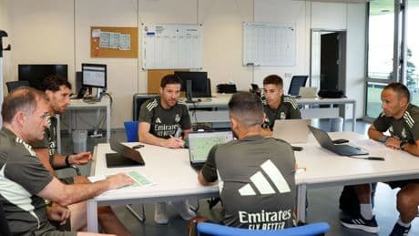 Xabi Alonso vuelve a poner en marcha al Real Madrid con su primer día en Valdebebas