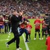 Met Carrasco en Defour als ‘special guests’: recordinternational Jan Vertonghen gehuldigd voor aftrap tegen Wales