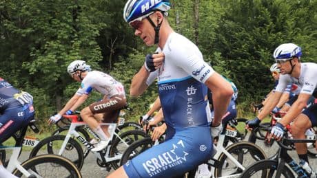 Chris Froome, cuatro veces campeón del Tour, hospitalizado tras ser atropellado durante un entrenamiento