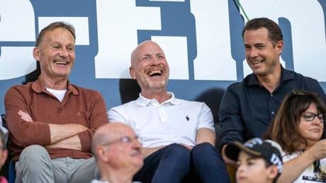 Fußball-Bundesliga: Bericht: Neuer Vertrag und neue Aufgabe für Sammer beim BVB