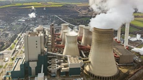 Climat : la justice allemande étend la responsabilité des producteurs d’énergie à l’international