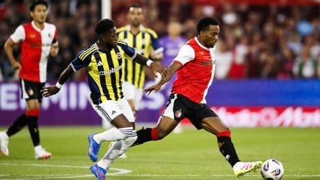 LIVE Champions League: uitgerekend Quinten Timber zet na verliezen aanvoerdersband Feyenoord op voorsprong