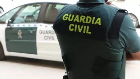 Expulsado de la Guardia Civil por exigir 130.000€ a la novia de un rico empresario para no revelar intimidades sexuales