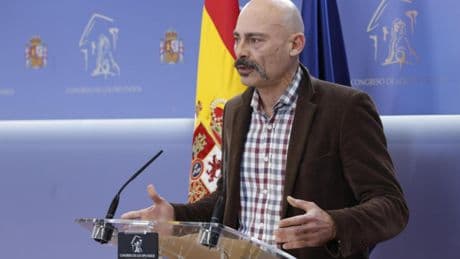 Un diputado de Sumar 'anunció' hace un mes que España no compraría el F-35B: "EEUU no es un socio militar fiable"
