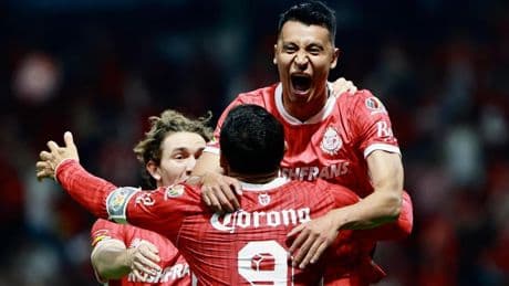 Toluca barre a Tigres y ya espera rival por el título en México