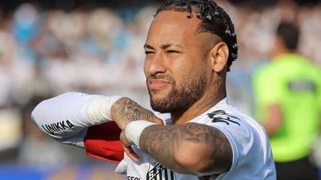 Sale a la luz la desorbitada cantidad de dinero que un fan multimillonario le deja en herencia a Neymar: "Me identifico con él"