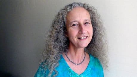 Nora Berend, historiadora y profesora en Cambridge: “La única palabra que priva al Cid de ser glorificado es ‘mercenario’. También remarca que sus actividades eran oportunistas”