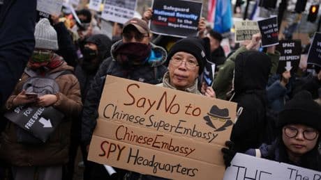 Government facing ‘walk of shame’ over Chinese embassy decision – Duncan Smith