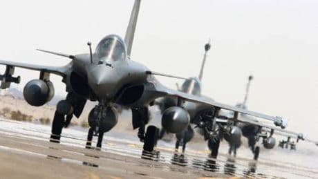 "I Rafale? Scommessa ad alto rischio..": i jet di Macron sotto esame in Asia