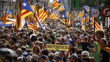 El Gobierno ve "razonable" que no haya Pleno el 11 de septiembre para que los diputados catalanes celebren la Diada