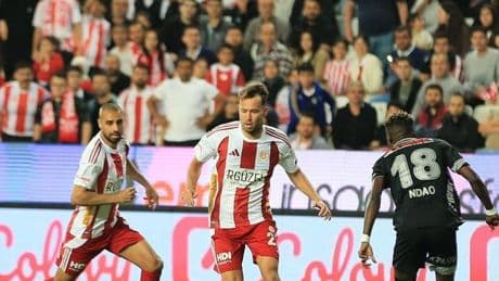 Antalyaspor, Konyaspor’dan 3 puanı tek golle aldı