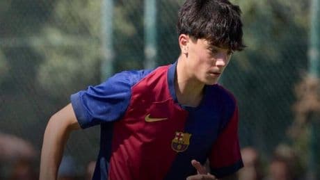 Ajax akkoord met FC Barcelona-talent Eloi Gomez Saus (16)