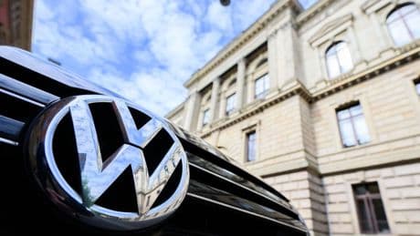 Betrugsprozess: Urteil zur Dieselaffäre - Haftstrafen für Ex-VW-Manager
