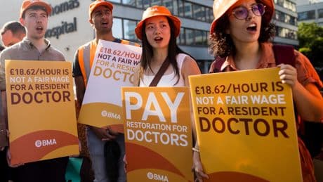 Labour’s Reaction To The Doctors' Strikes Proves It Has Officially Dropped The 'Nice Guy' Act