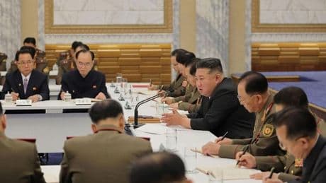 Kim destituye a su cúpula militar tras el fallo en la botadura de un buque