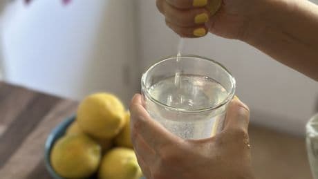 Der Drink meines Lebens: Warum Zitronenwassser das perfekte Morgenritual ist