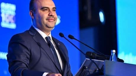 Bakan Kacır: Türkiye'mizin tüm illerinde dev yatırımları hayata geçireceğiz